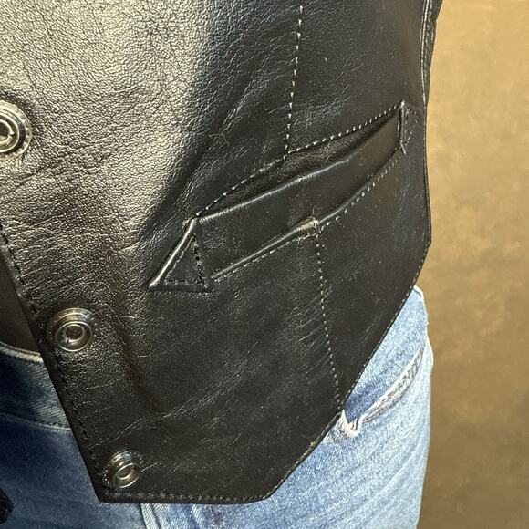 Ladies Size 10 Protech leather vest - Picture 6 of 11
